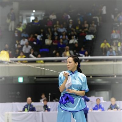 「第32回全日本武術太極拳選手権大会」 初日の「女子伝統器械」3位のY選手 コメントです。 「旋風脚は、りきむので顔が歪むことが、分かり、次は良い顔になるのが目的です。(笑)あ、軸をしっかりするのが課題だった!」