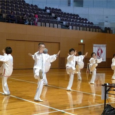群馬県協会主催第14回武術太極拳競技大会 「ねんりんピック山口」代表「ぐんまプレアデス」の皆さんです ねんりんに向けて最後の特訓中です!